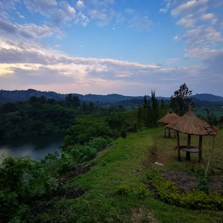 Lake Lyantonde Eco Campsite Original Fort Portal Bagian luar foto