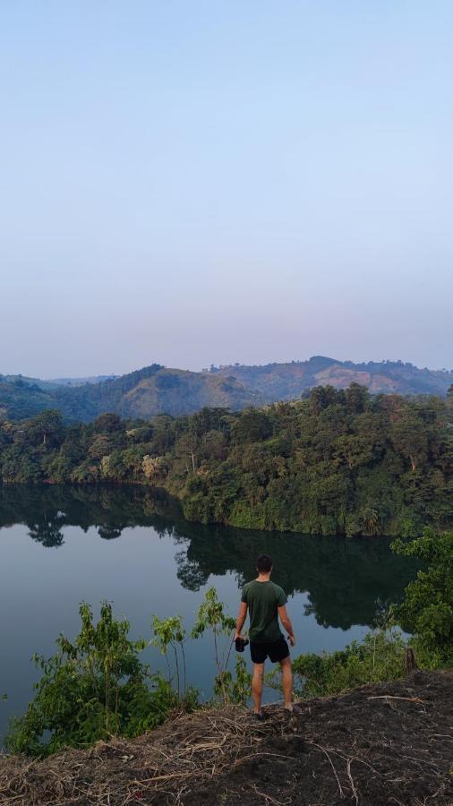 Lake Lyantonde Eco Campsite Original Fort Portal Bagian luar foto
