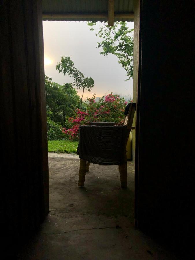 Lake Lyantonde Eco Campsite Original Fort Portal Bagian luar foto