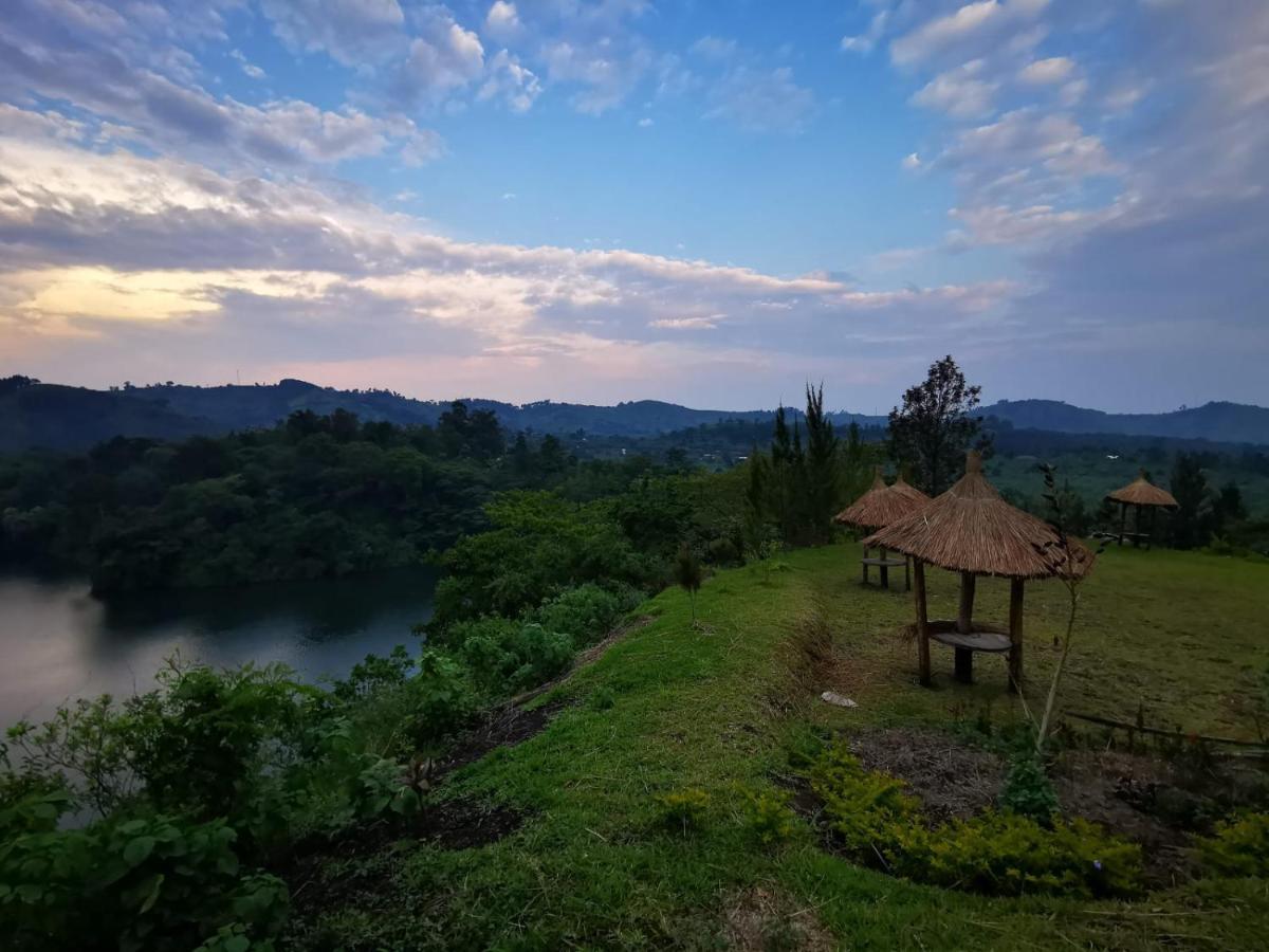 Lake Lyantonde Eco Campsite Original Fort Portal Bagian luar foto